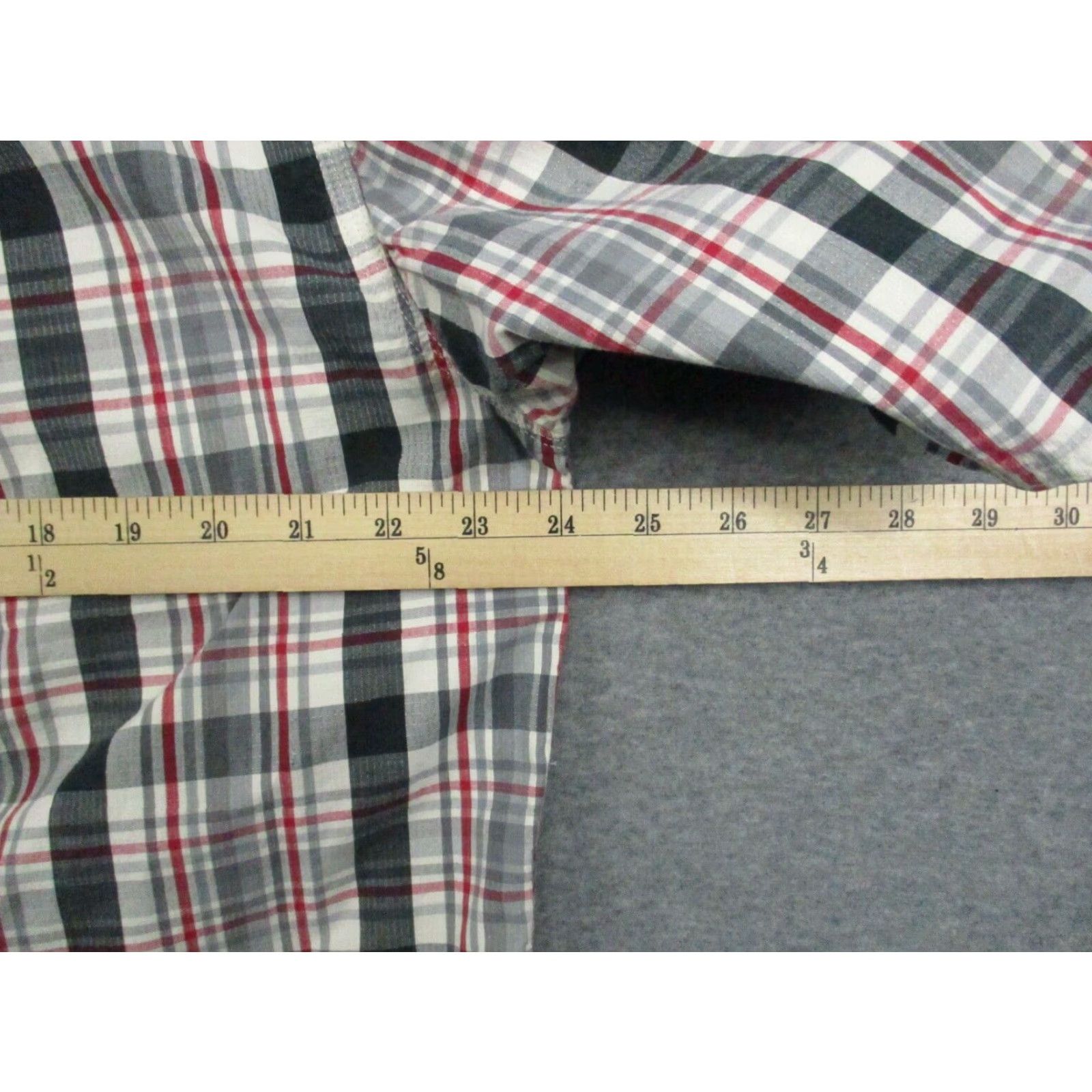 Carhartt Carhartt Relaxed Fit Mens Large L Red Plaid Short Sleeve Button-Up Shirt Size US L / EU 52-54 / 3 - 7 Thumbnail