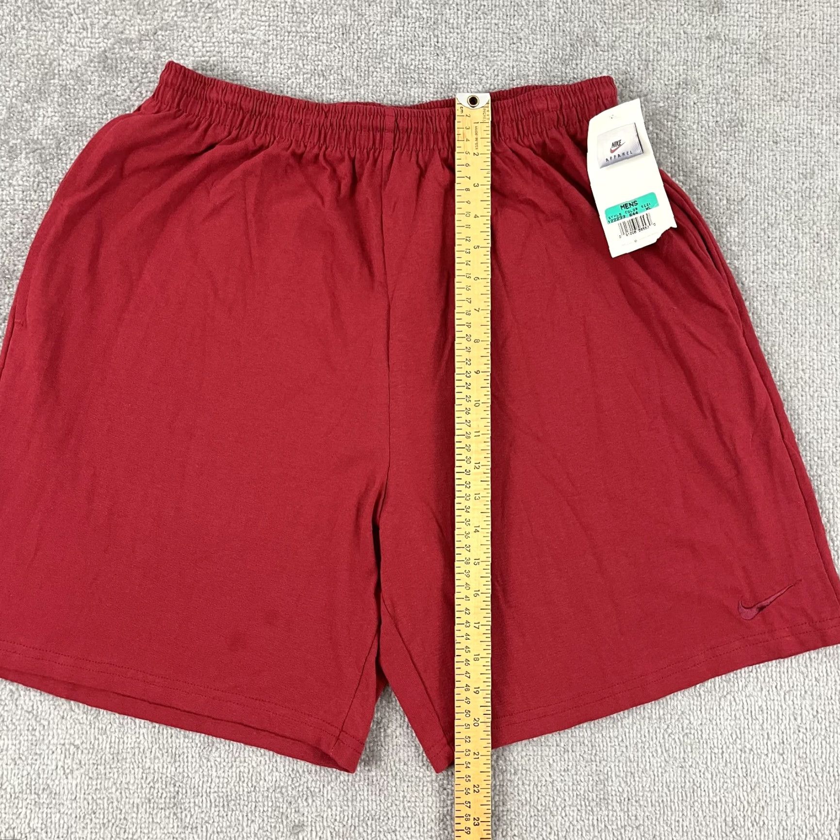 Nike VINTAGE Nike Sweat Shorts Men XL 8" Inseam Red Swoosh 90s Athletic Lightweight Summer Size US 36 / EU 52 - 6 Thumbnail
