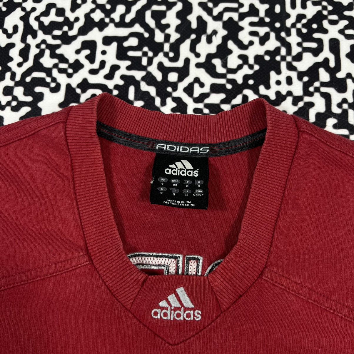 Adidas Vintage Y2K Adidas 49 Logo Retro Rugby Style Sport T-shirt Size US S / EU 44-46 / 1 - 9 Thumbnail