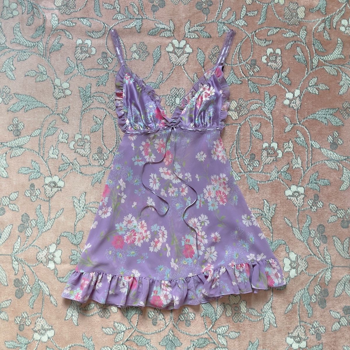 Victoria's Secret Victoria’s Secret Floral Chiffon Mini Slip Dress (XS) Size XS / US 0-2 / IT 36-38 - 7 Thumbnail