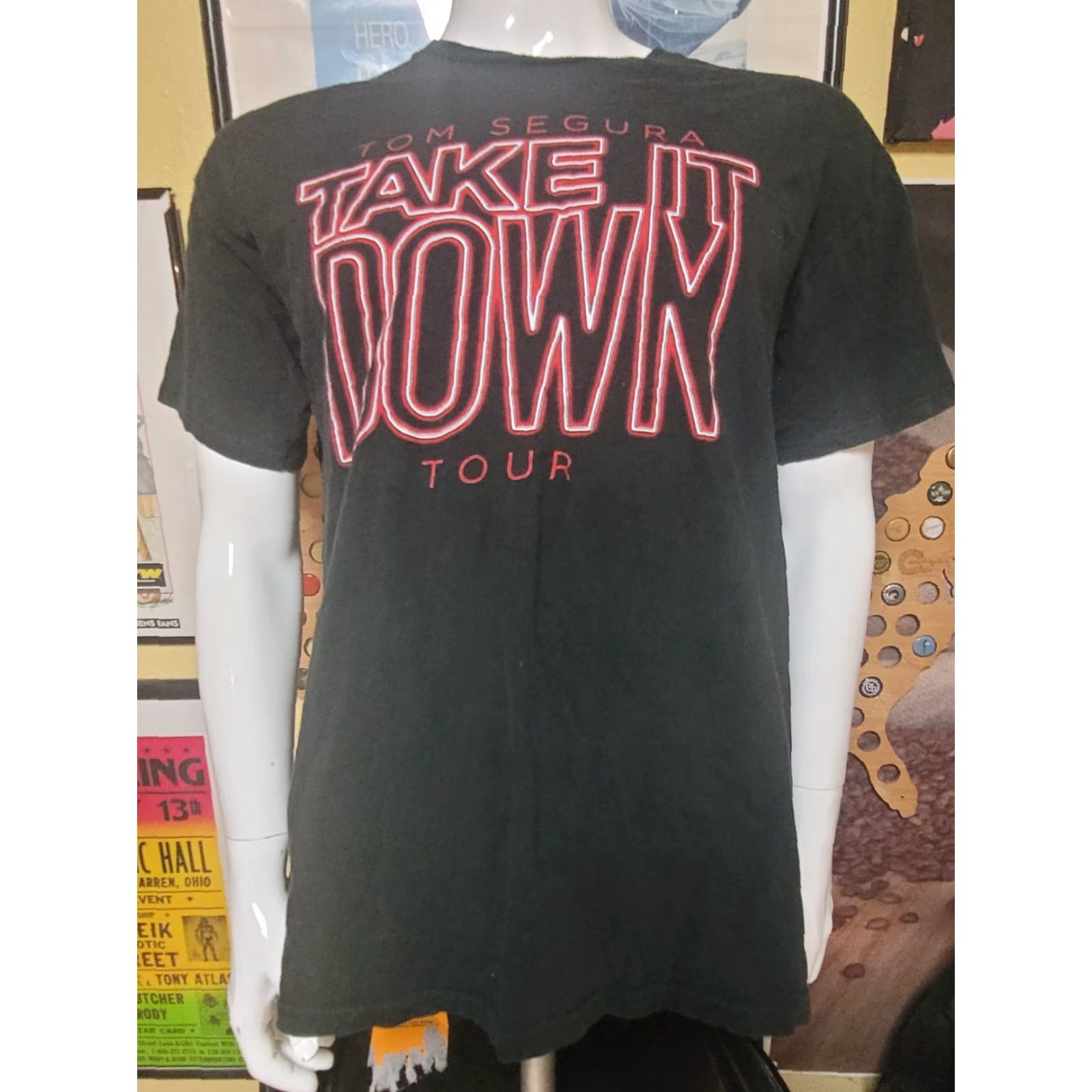 Vintage VINTAGE Tom Segura Take It Down 2019 Tour T Shirt XL Comedy Your Moms House Two Bears Shirt Mens Black Cotton Graphic Tee Size US XL / EU 56 / 4 - 2 Thumbnail