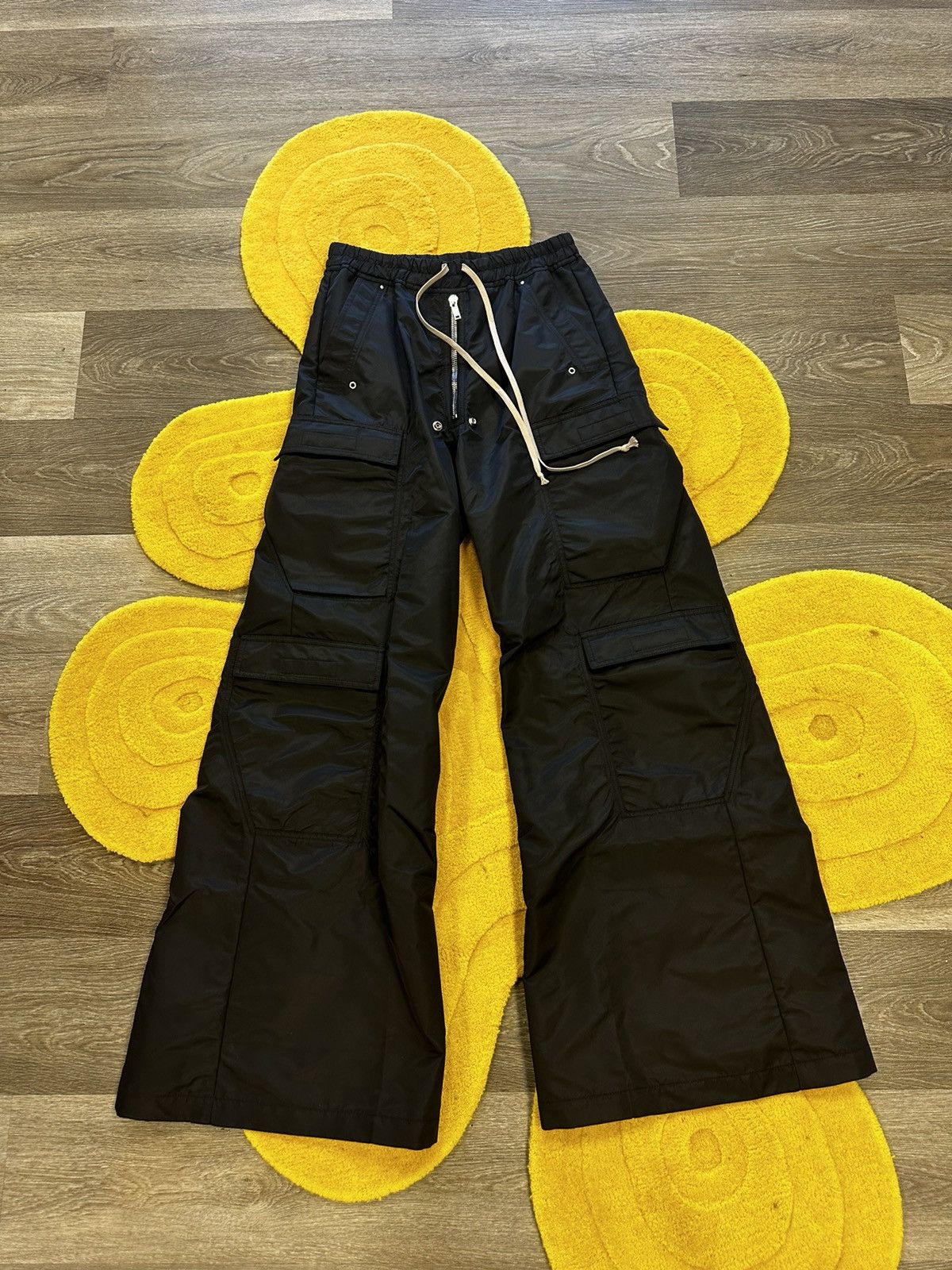 Rick Owens Fw18 Ru18f1388-EV Rick Owens nylon track pants | Grailed