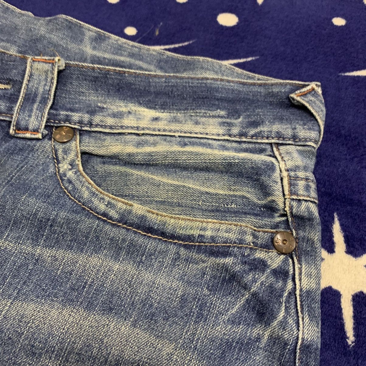 True Religion True Religion Section Billy Mushroom Patch Denim Distressed Size US 35 - 6 Thumbnail
