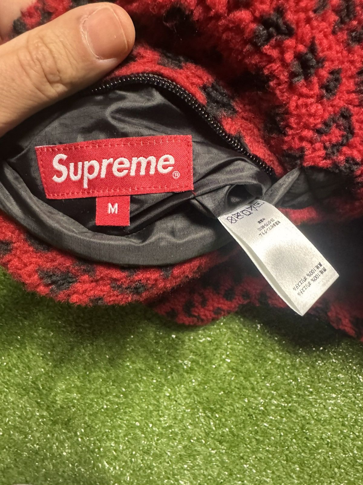 Supreme 2017 Supreme Leopard Fleece Reversible Jacket Size US M / EU 48-50 / 2 - 7 Thumbnail
