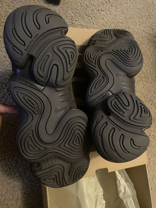 kanye west yeezy 500 black