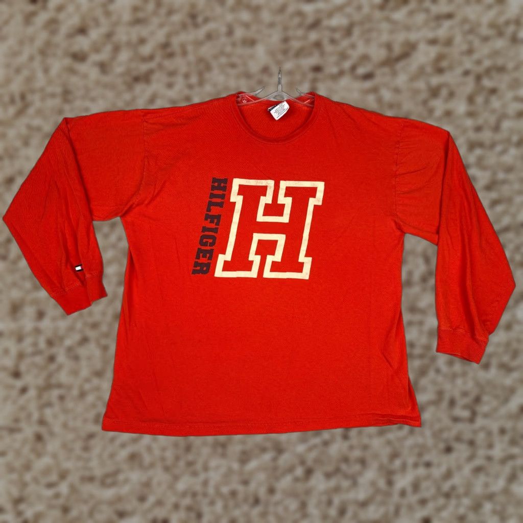 Tommy Hilfiger Tommy Hilfiger Shirt Adult Extra Large Red Long Sleeve Crew Neck Cotton Size US XL / EU 56 / 4 - 1 Thumbnail