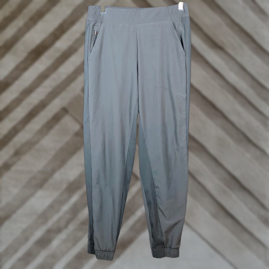 Athleta Athleta Womens Pants Green Brooklyn Joggers Pull On Pockets Stretch 8 Size 30" / US 8 / IT 44 - 1 Thumbnail