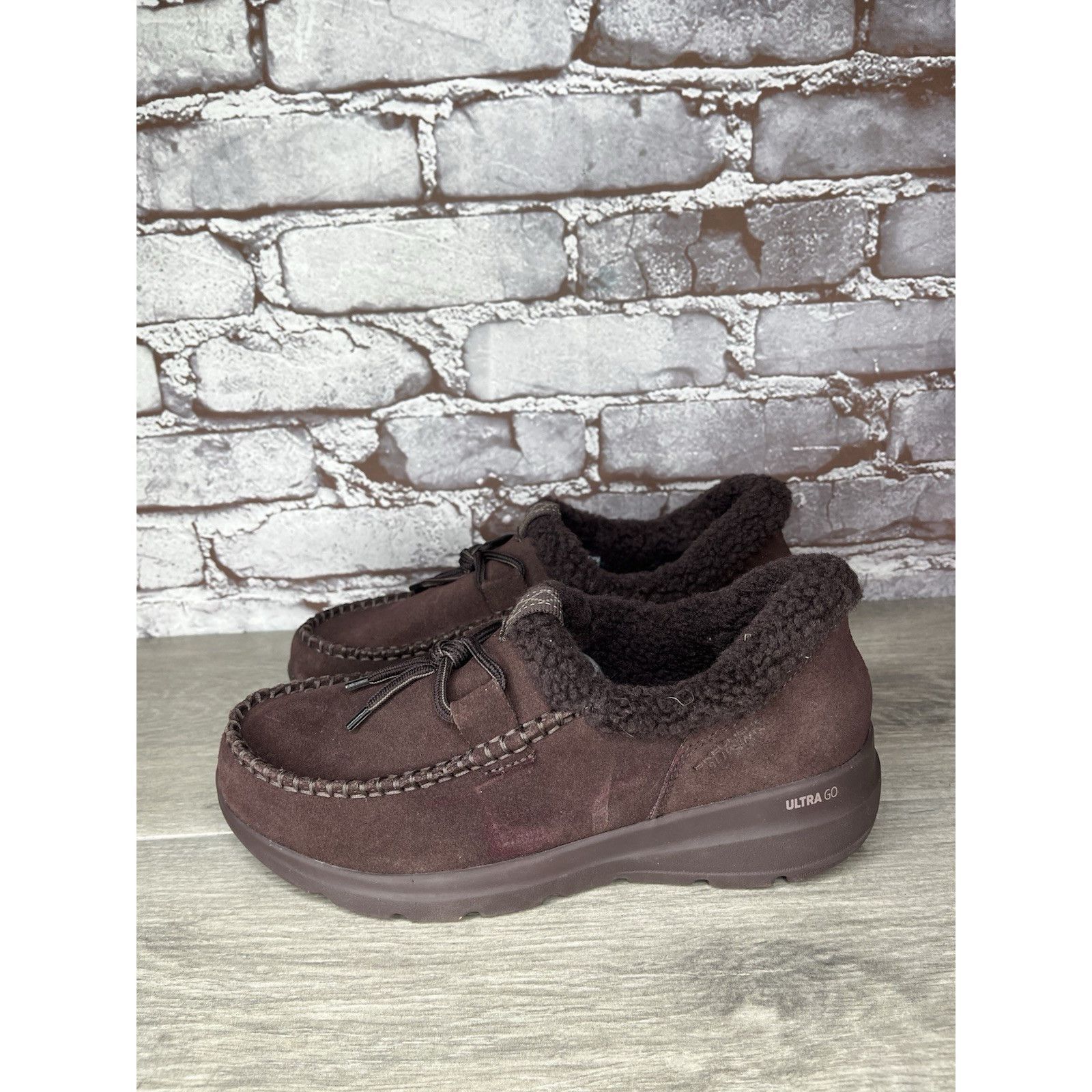 SKECHERS Skechers Glacial Ultra Millie Brown Suede Slip On Comfort Sh Size US 7.5 / IT 37.5 - 1 Thumbnail