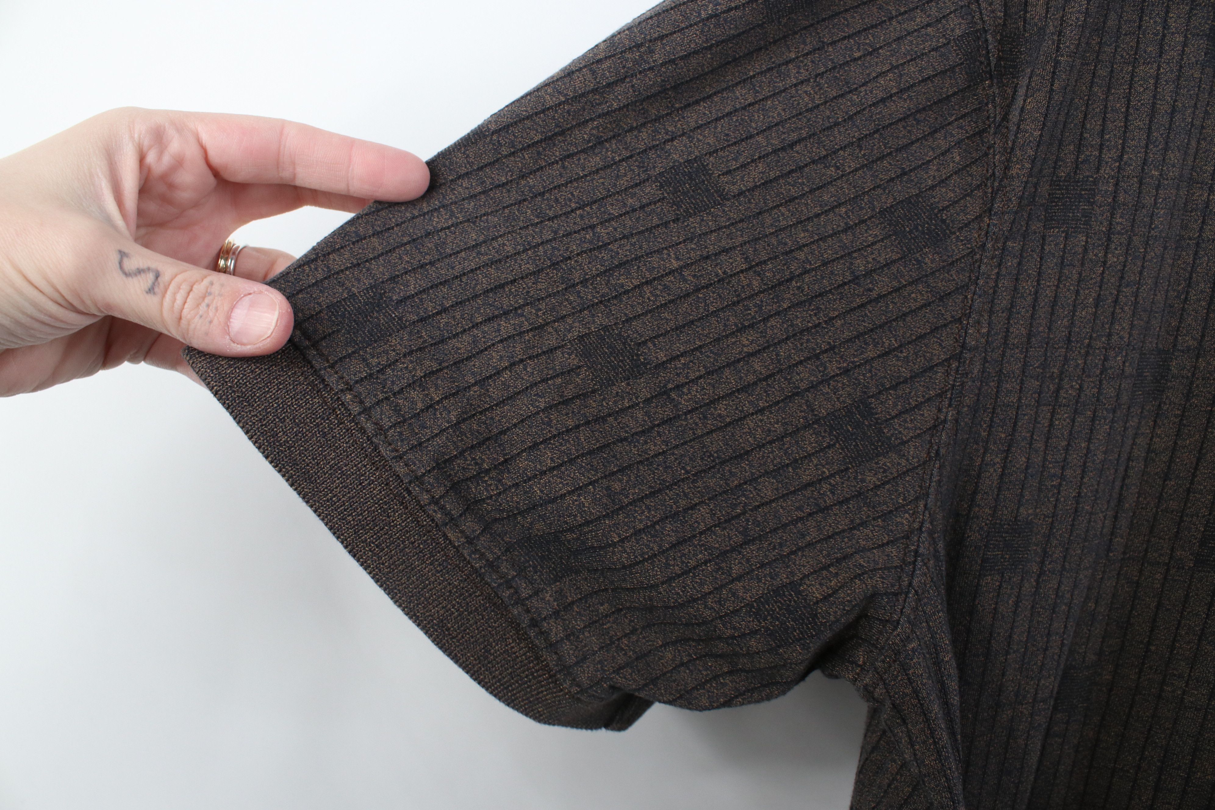 Vintage Vintage 90s Streetwear Striped Knit Golf Polo Shirt Brown Size US XL / EU 56 / 4 - 9 Thumbnail