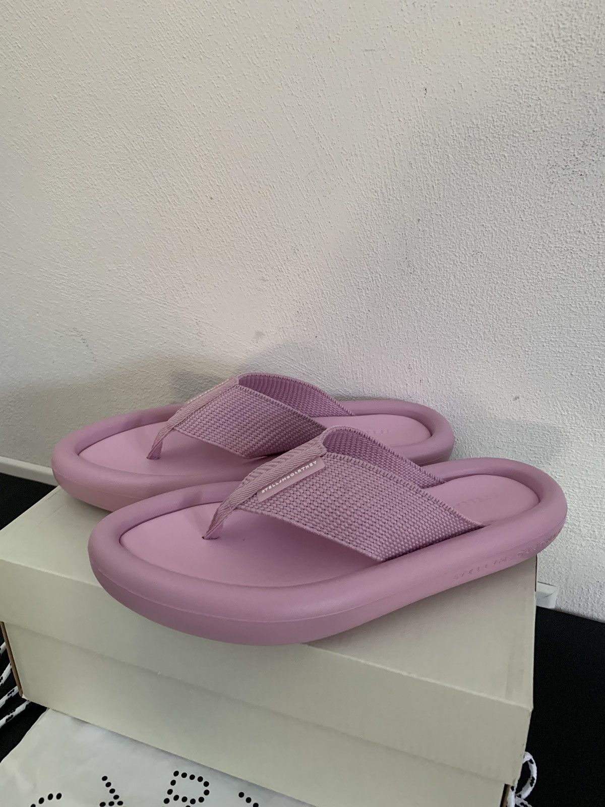 Stella McCartney Stella McCartney Air Slide Flip Flop Size US 9 / IT 39 - 7 Thumbnail
