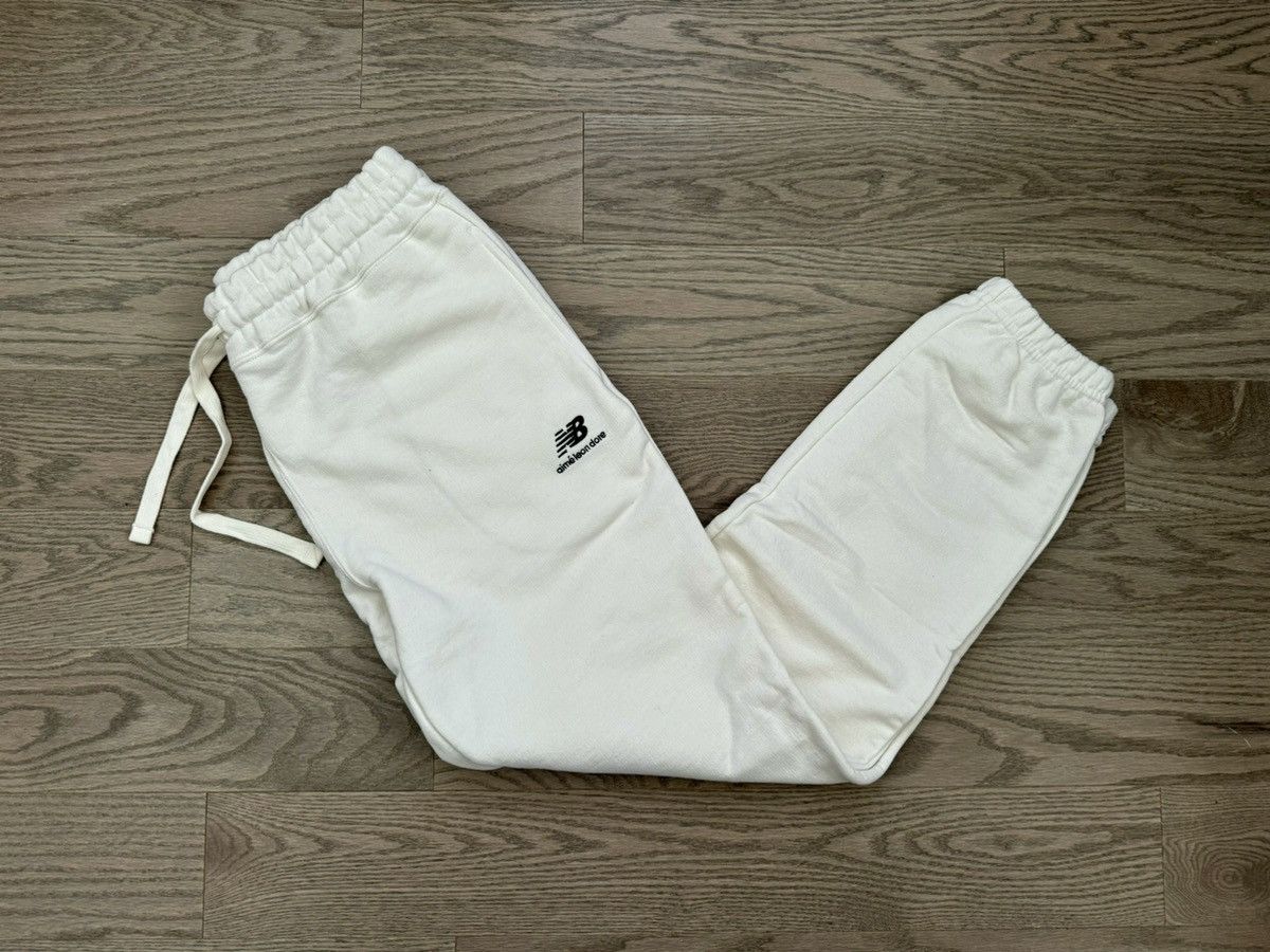 Aime Leon Dore × New Balance Aimé Leon Dore ALD x New Balance NB 991 Sweatpants Jogger Size US 32 / EU 48 - 1 Thumbnail