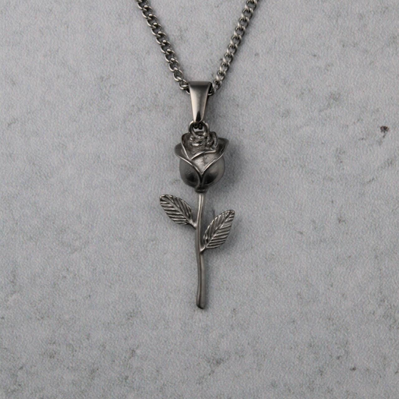 Jewelry Silver Rose Pendant Chain Necklace Size ONE SIZE - 1 Thumbnail
