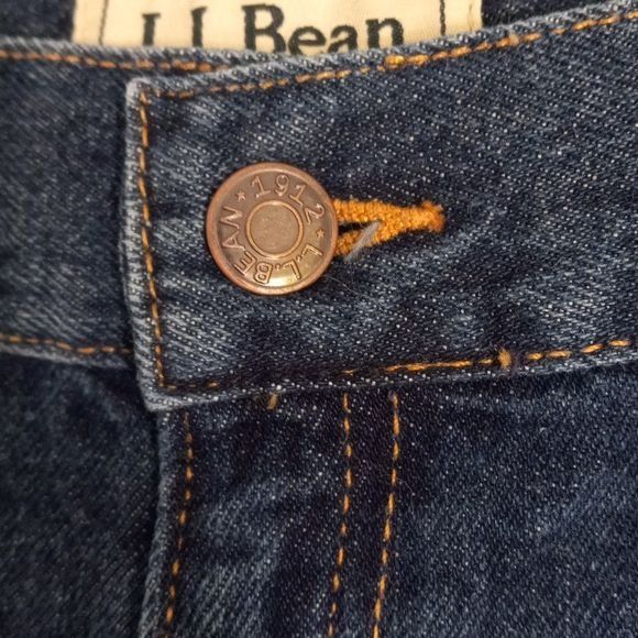 L.L. Bean L.L. Bean Size 14P Jeans Womens Classic Curvy Fit 100% Cotto Size 34" / US 12 / IT 48 - 4 Thumbnail