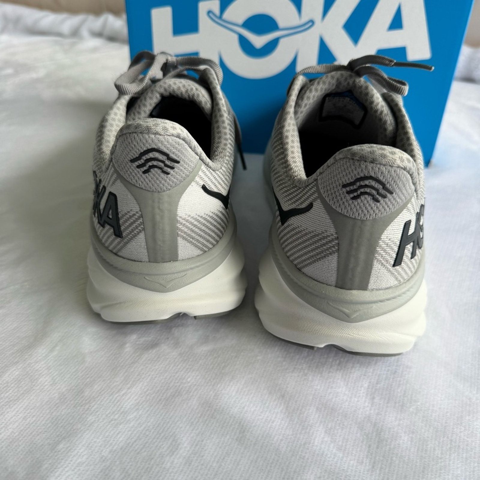 Hoka New! HOKA Gray Running Shoes, Clifton 9, Size 9D Men Size US 9 / EU 42 - 5 Thumbnail