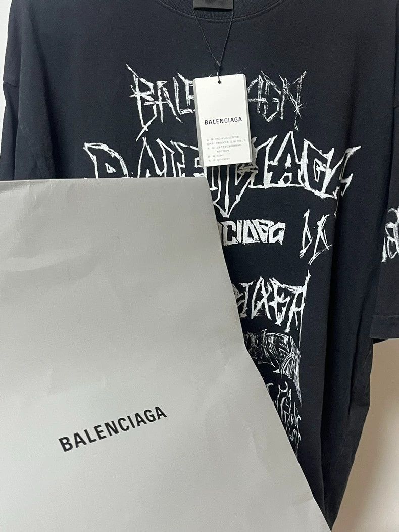 Balenciaga Balenciaga SS24 x New Year Black the Year of the Loong Limi Size US S / EU 44-46 / 1 - 8 Thumbnail