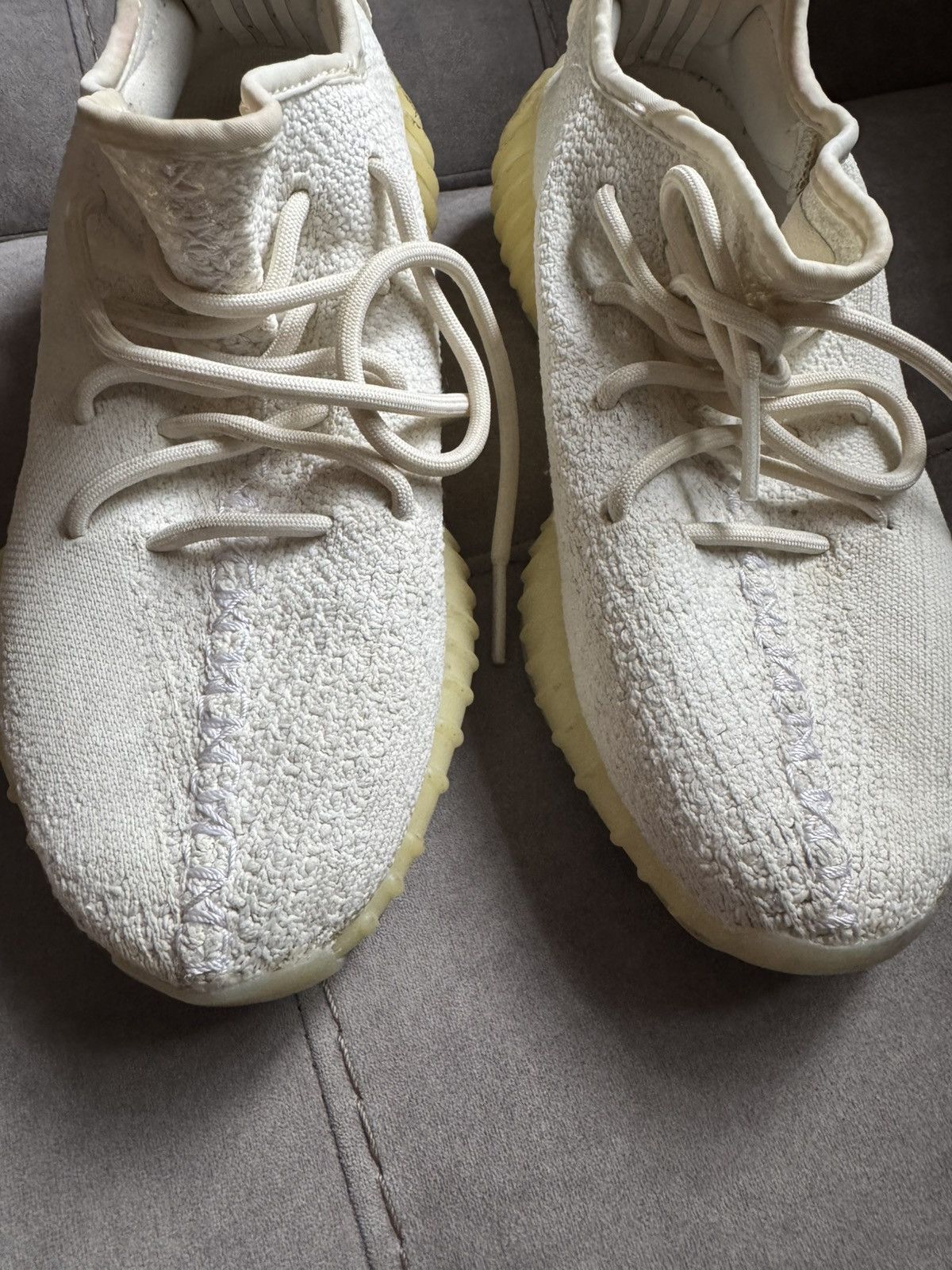 Yeezy YEEZY BOOST CP9366 sz US7.5 see all photos and description Size US 7.5 / EU 40-41 - 4 Thumbnail