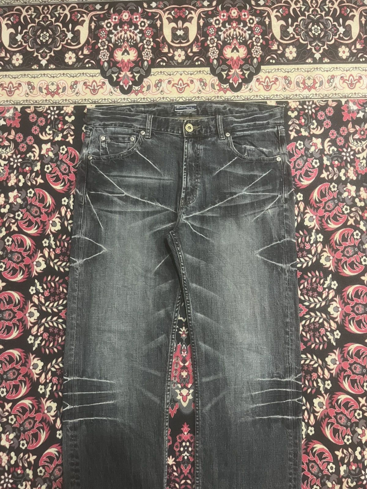 Japanese Brand Japanese Brand Villand Dark Whisker Washed Rhinestone Jeans Size US 36 / EU 52 - 3 Thumbnail