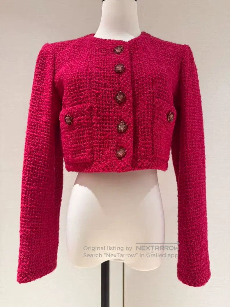 Chanel Chanel 21K rose red tweed short coat Size XS / US 0-2 / IT 36-38 - 1 Thumbnail