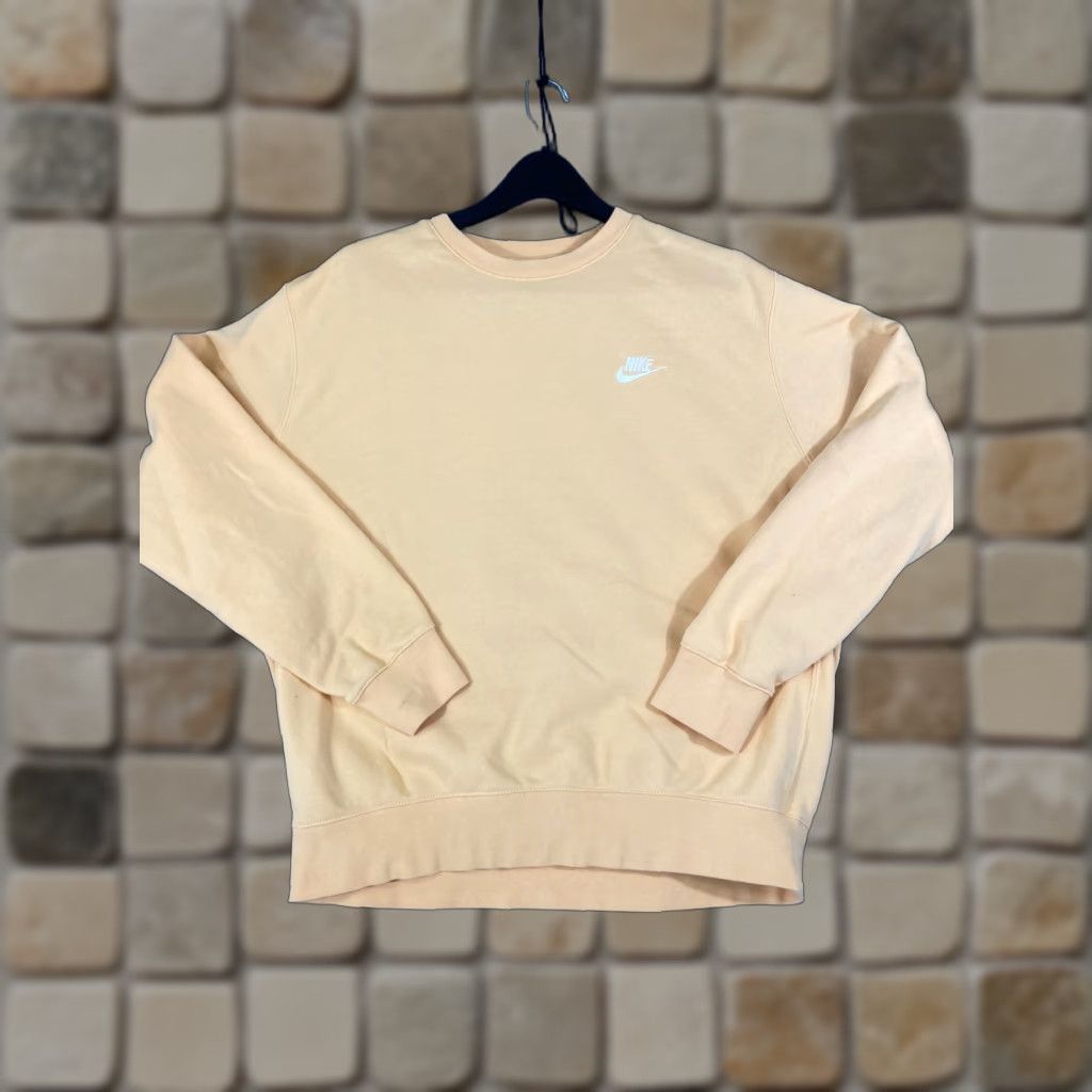 Nike Nike Sportswear Sweatshirt Shirt Mens Large Beige Logo Long Sleeve Crew Neck Pullover Fleece Ventage? Size US L / EU 52-54 / 3 - 1 Thumbnail