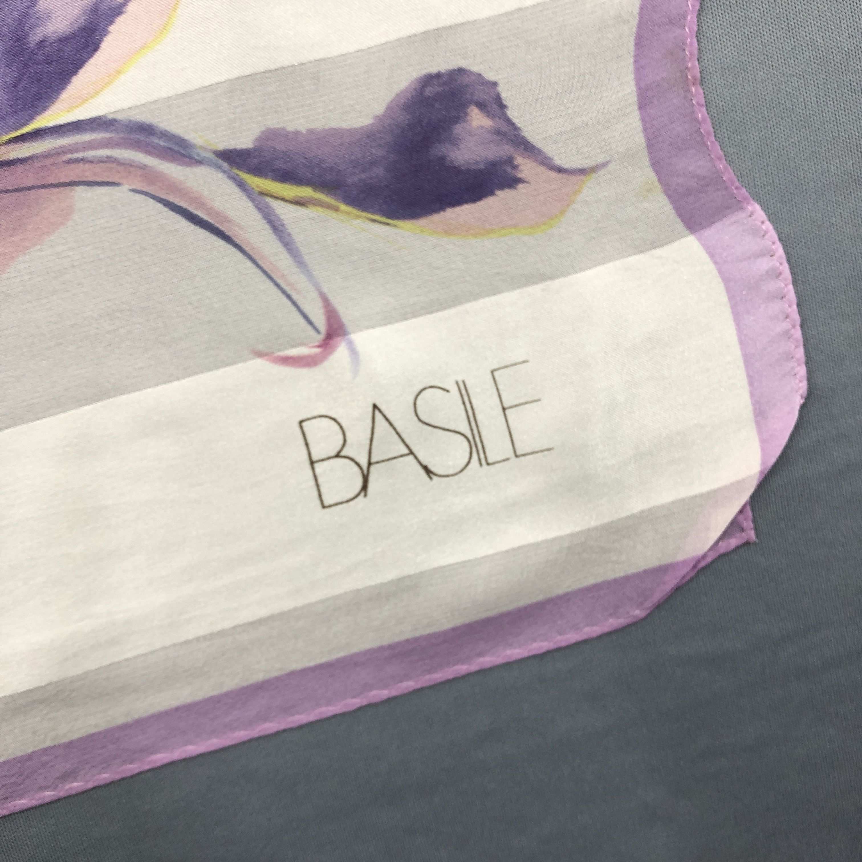 Designer × Vintage Vintage Basile SILK Scarf Twill Stole Wraps Scarves Size ONE SIZE - 4 Thumbnail