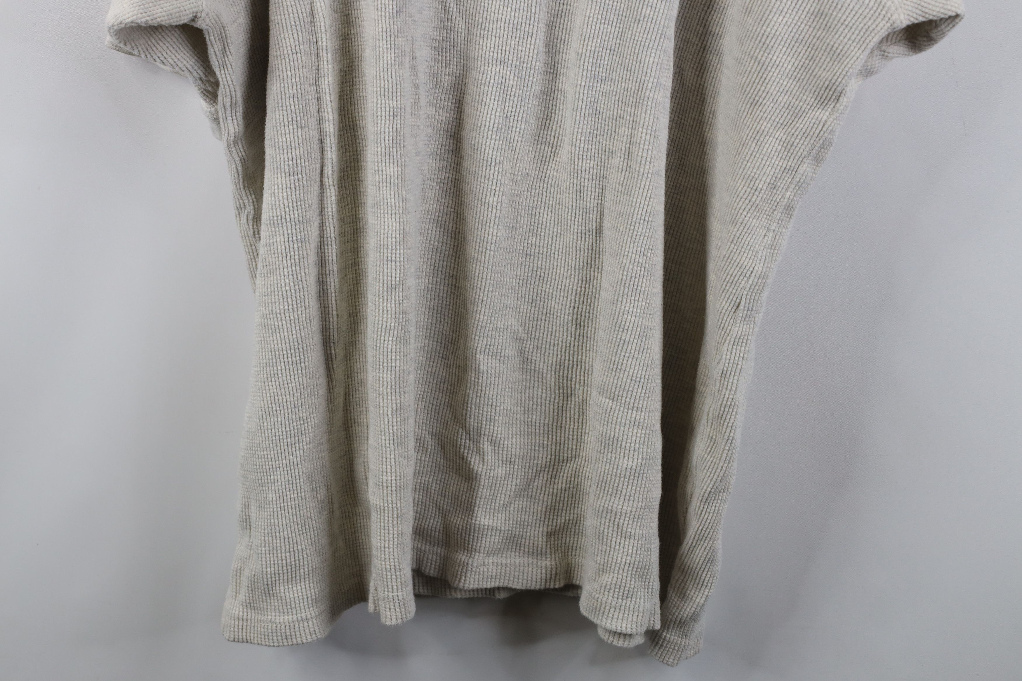 Vintage Vintage 90s Streetwear Short Sleeve Knit Henley T-Shirt Size US XXL / EU 58 / 5 - 12 Thumbnail