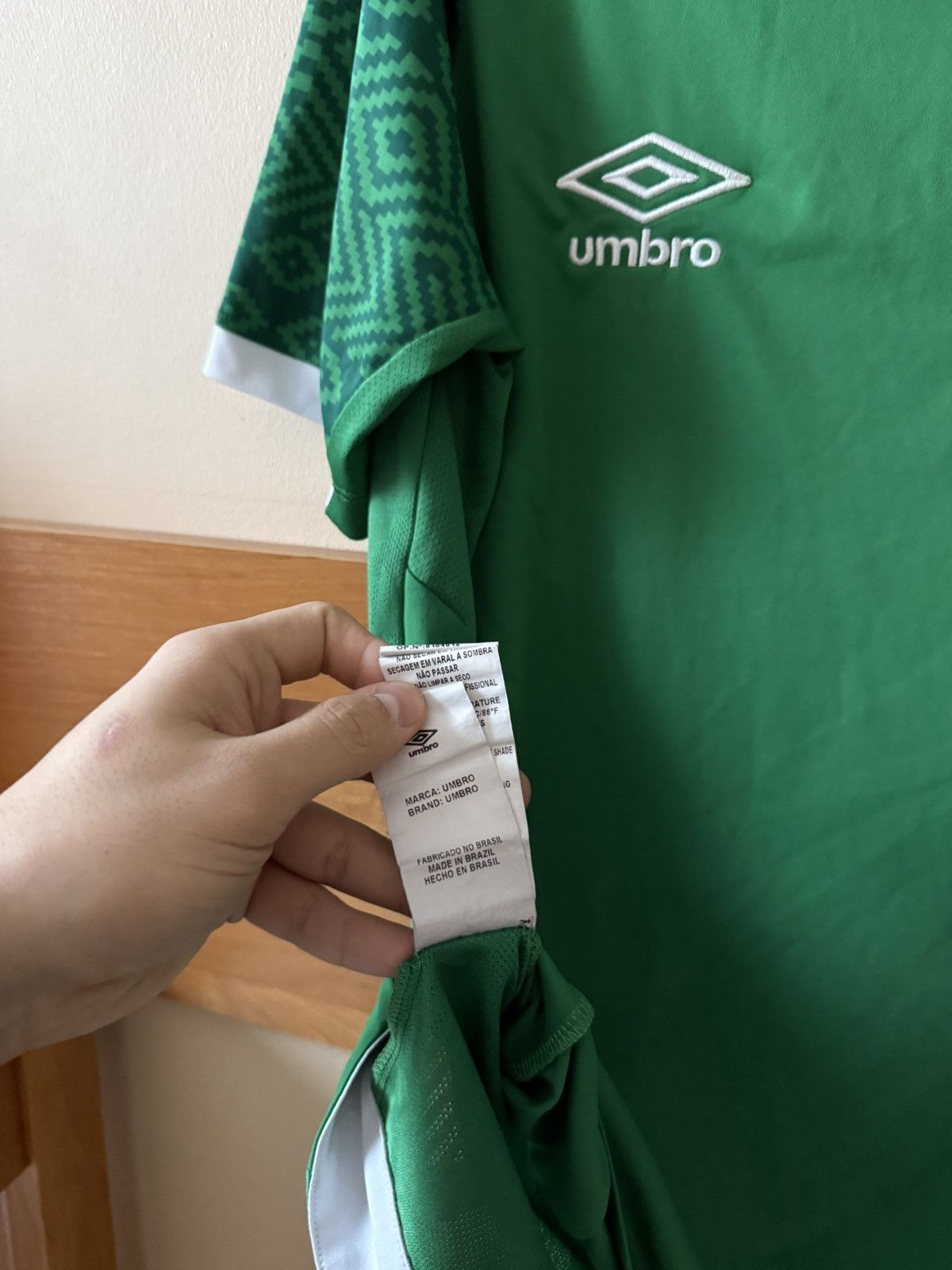 Umbro Umbro Chapecoense Brazil 2020/21 Home Soccer Jersey Size L Size US L / EU 52-54 / 3 - 6 Thumbnail