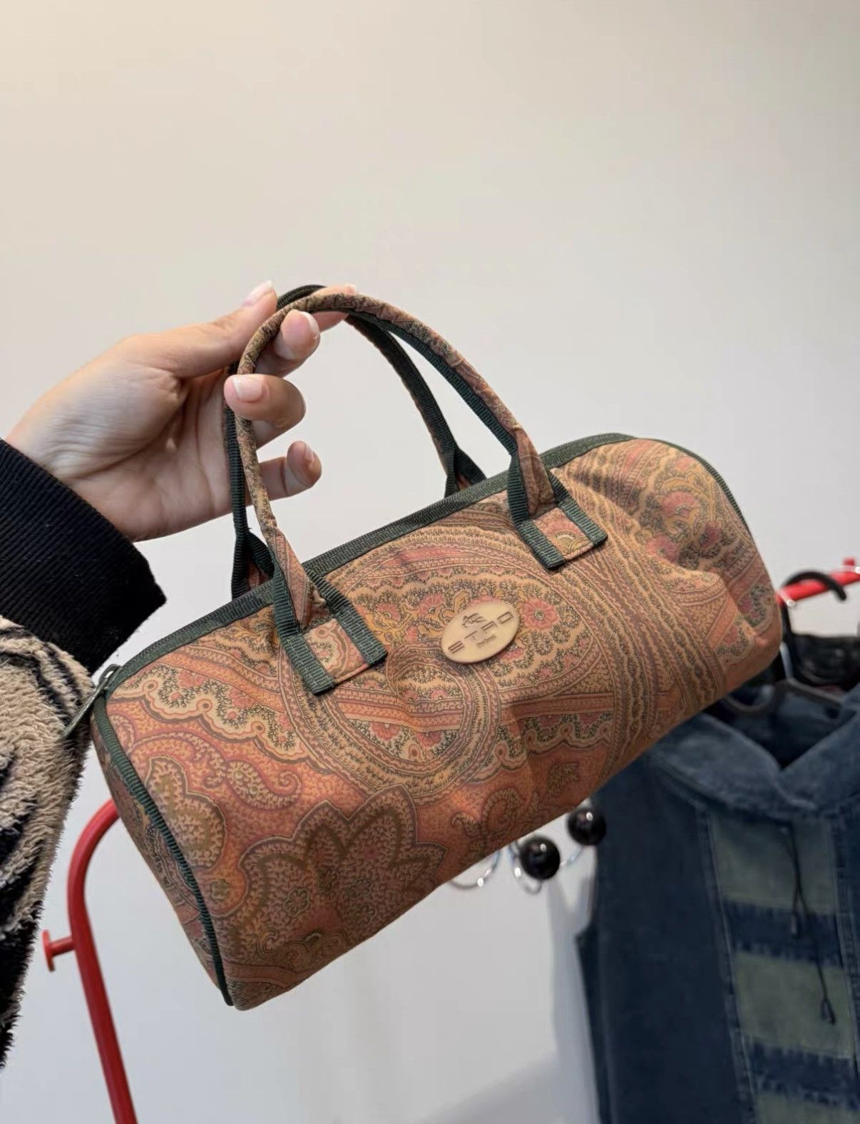 Etro Japanese Vintage Etro Paisley Mini Bucket Handbag J36 Size ONE SIZE - 3 Thumbnail