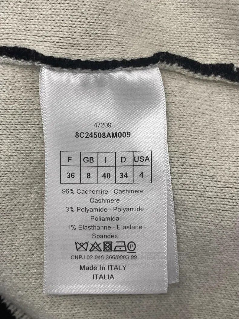 Dior Dior Black and white 8-character cashmere sweater Size XS / US 0-2 / IT 36-38 - 5 Thumbnail