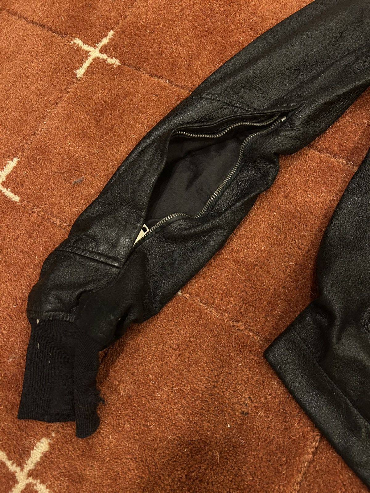 Rick Owens Rick Owens Intarsia Jacket Blistered Lamb Size US S / EU 44-46 / 1 - 7 Thumbnail