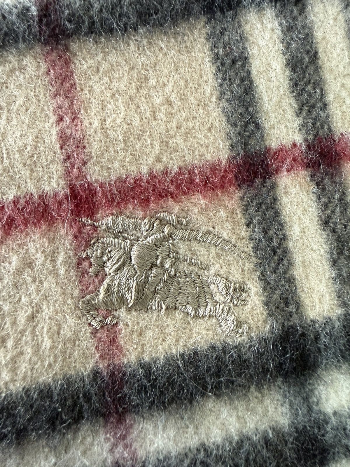Burberry Burberry Camel Nova Check Scarf Wool Made in England Size ONE SIZE - 8 Thumbnail