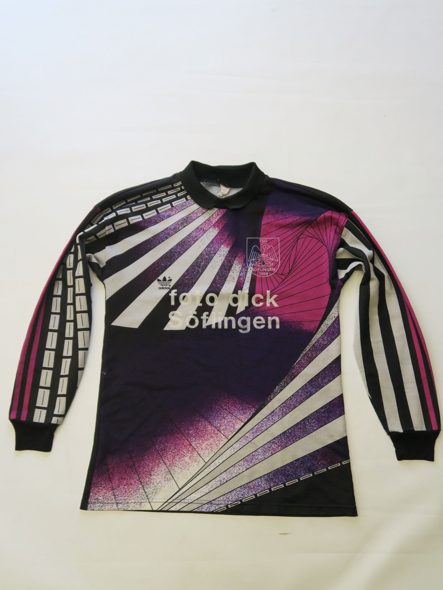 Rare 90’s Germany soccer team deals goalie jersey