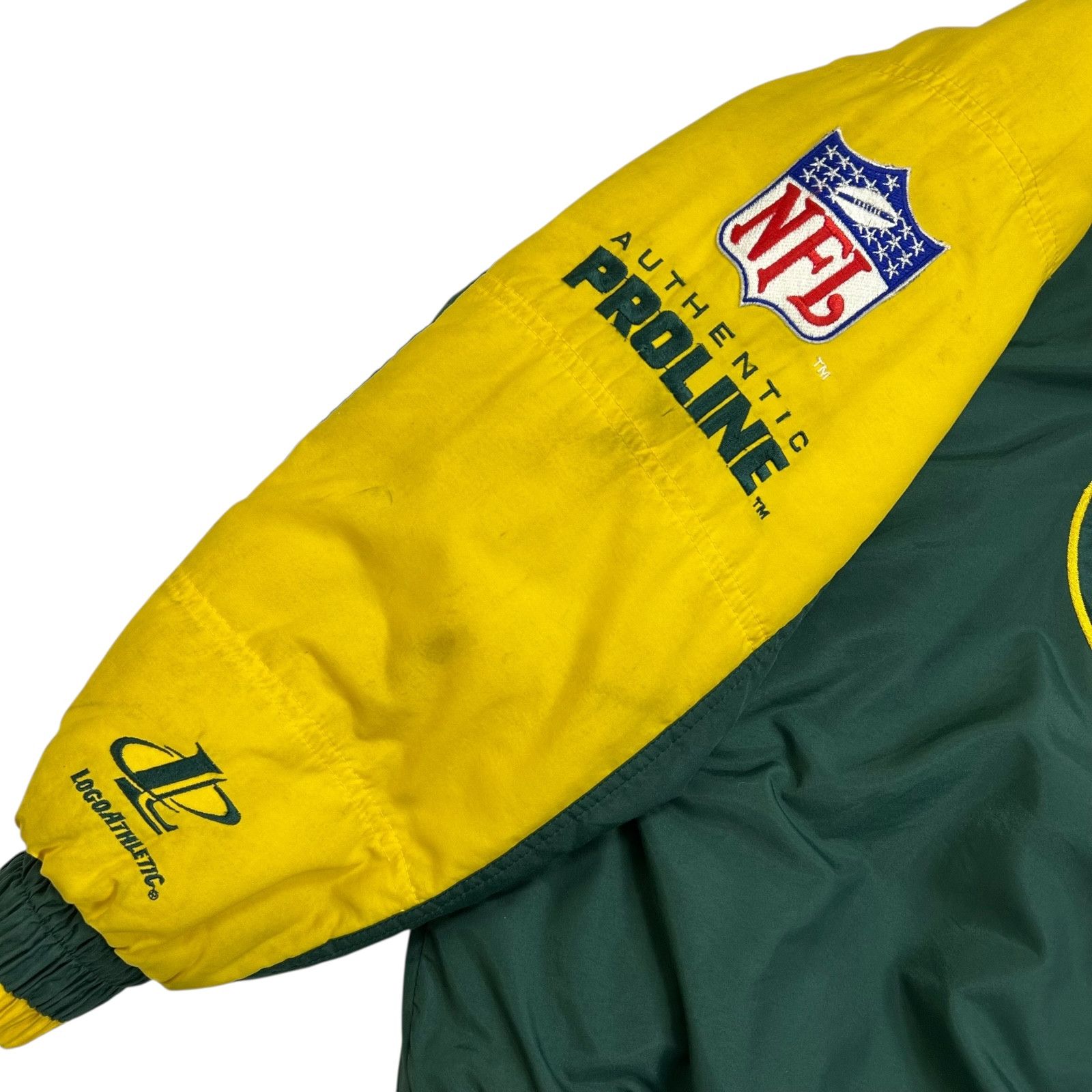 NFL VTG 90s GREEN BAY PACKERS LOGO ATHLETIC PUFFER JACKET Size US L / EU 52-54 / 3 - 7 Thumbnail