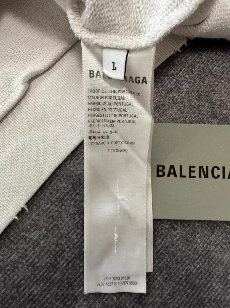 Balenciaga Balenciaga Rings Piercing Hoodie Size US S / EU 44-46 / 1 - 4 Thumbnail