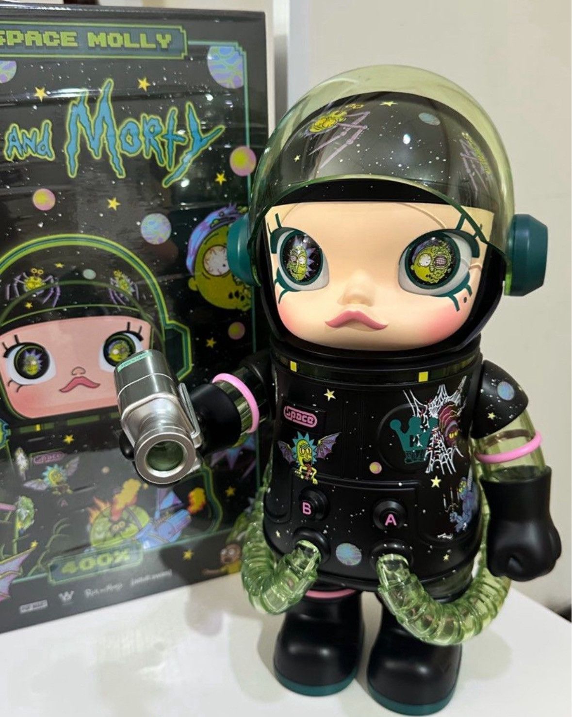 Other Space Molly 400% Size ONE SIZE - 1 Thumbnail