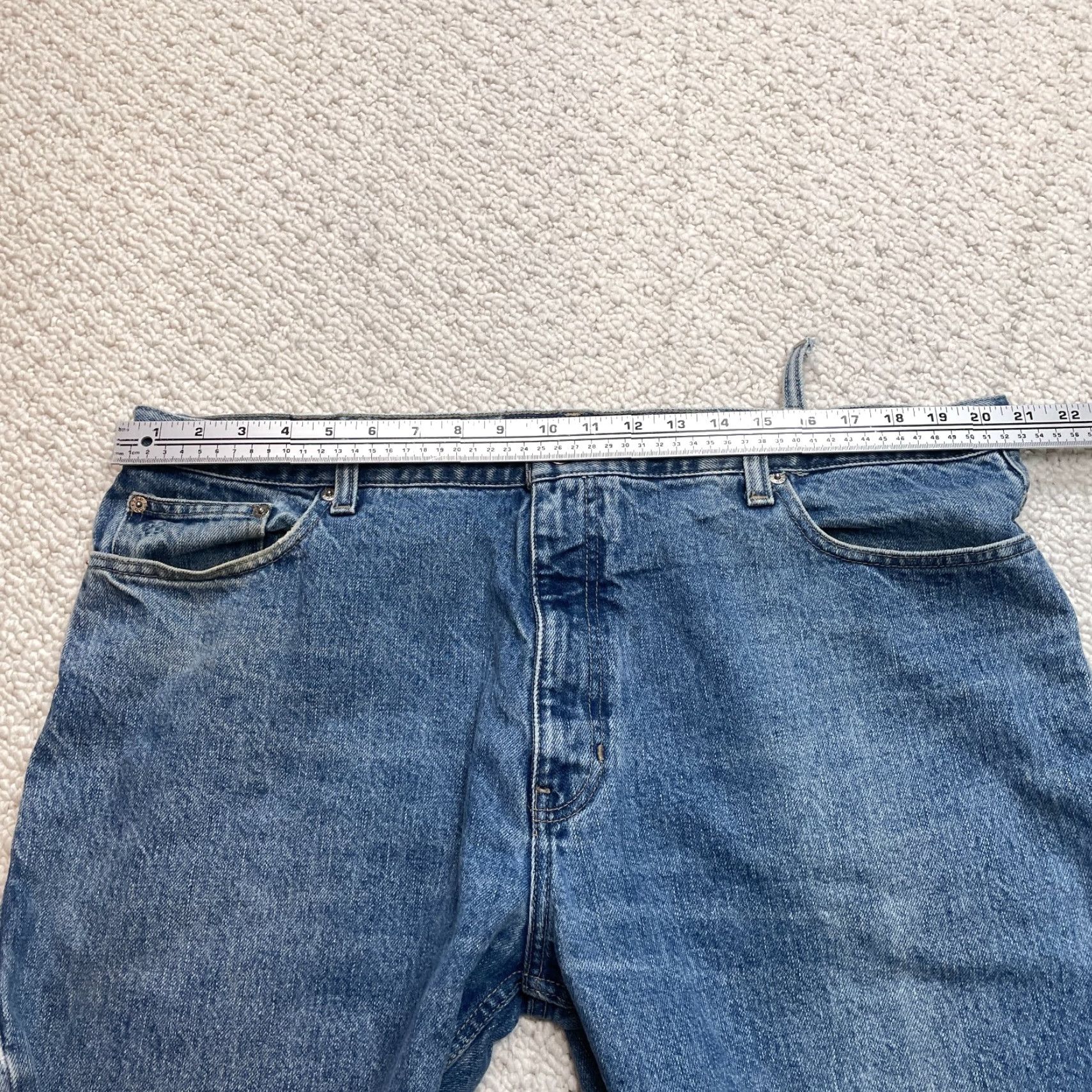 Izod VINTAGE IZOD Jeans Men 42x30 Blue Denim Classic Fit Waist Dark Wash Straight Jeans 5-Pocket Mens Size US 42 / EU 58 - 5 Thumbnail
