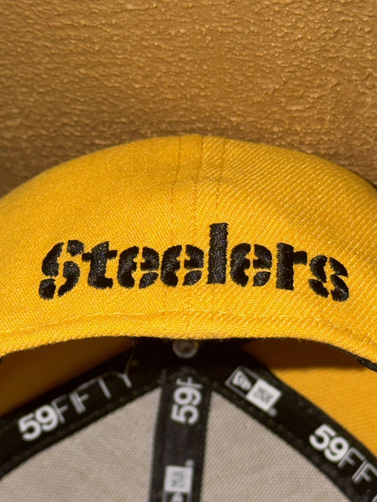 New Era New Era NFL Pittsburgh Steeler Hat Men’s Size 7,1/8 Used PO Size ONE SIZE - 13 Thumbnail