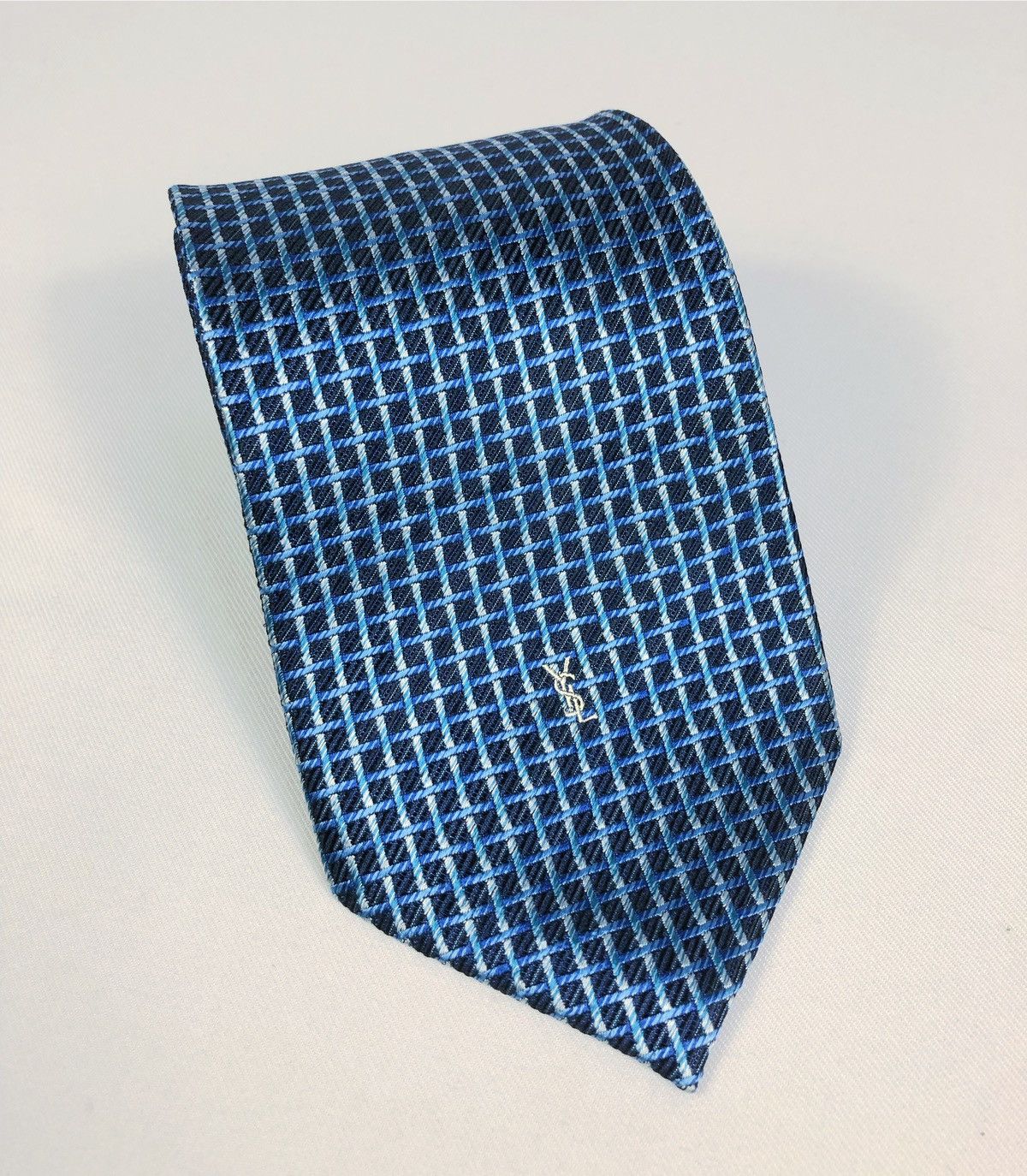 Yves Saint Laurent Rare Vintage Yves Saint Laurent YSL Silk Tie Size ONE SIZE - 1 Thumbnail