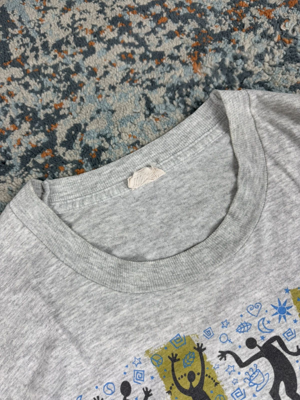 Vintage Vintage 1997 Friends tv series movie promo tee Size US XL / EU 56 / 4 - 7 Thumbnail