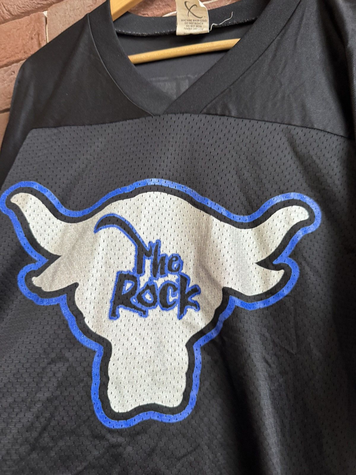 Rap Tees Vintage 90s WWF WWE The Rock Bull Wrestling Jersey XXL Size US XXL / EU 58 / 5 - 7 Thumbnail