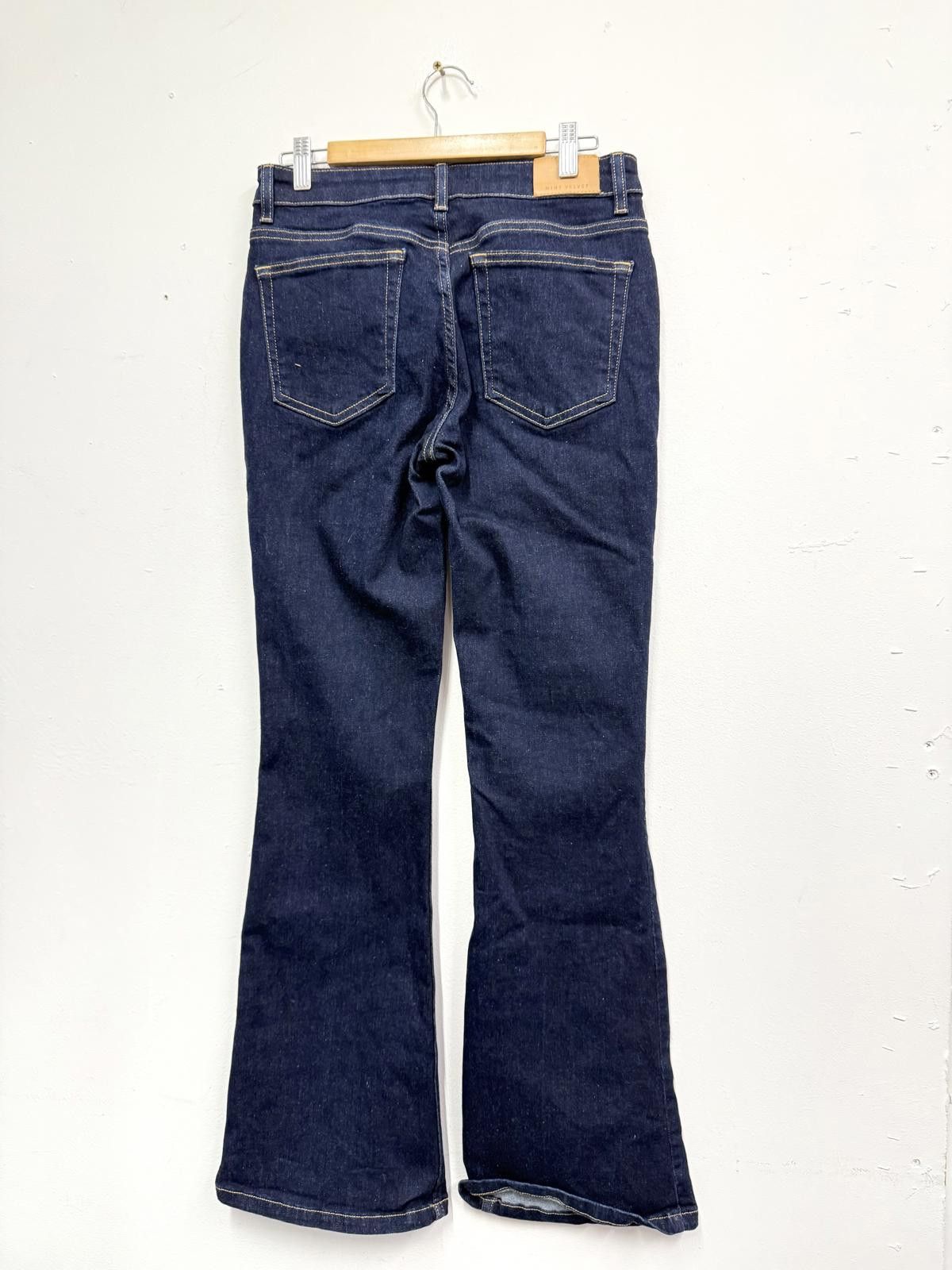 Other Mint Velvet Dark Blue Flared Denim Jeans UK Size 16 Size US 32 / EU 48 - 4 Thumbnail