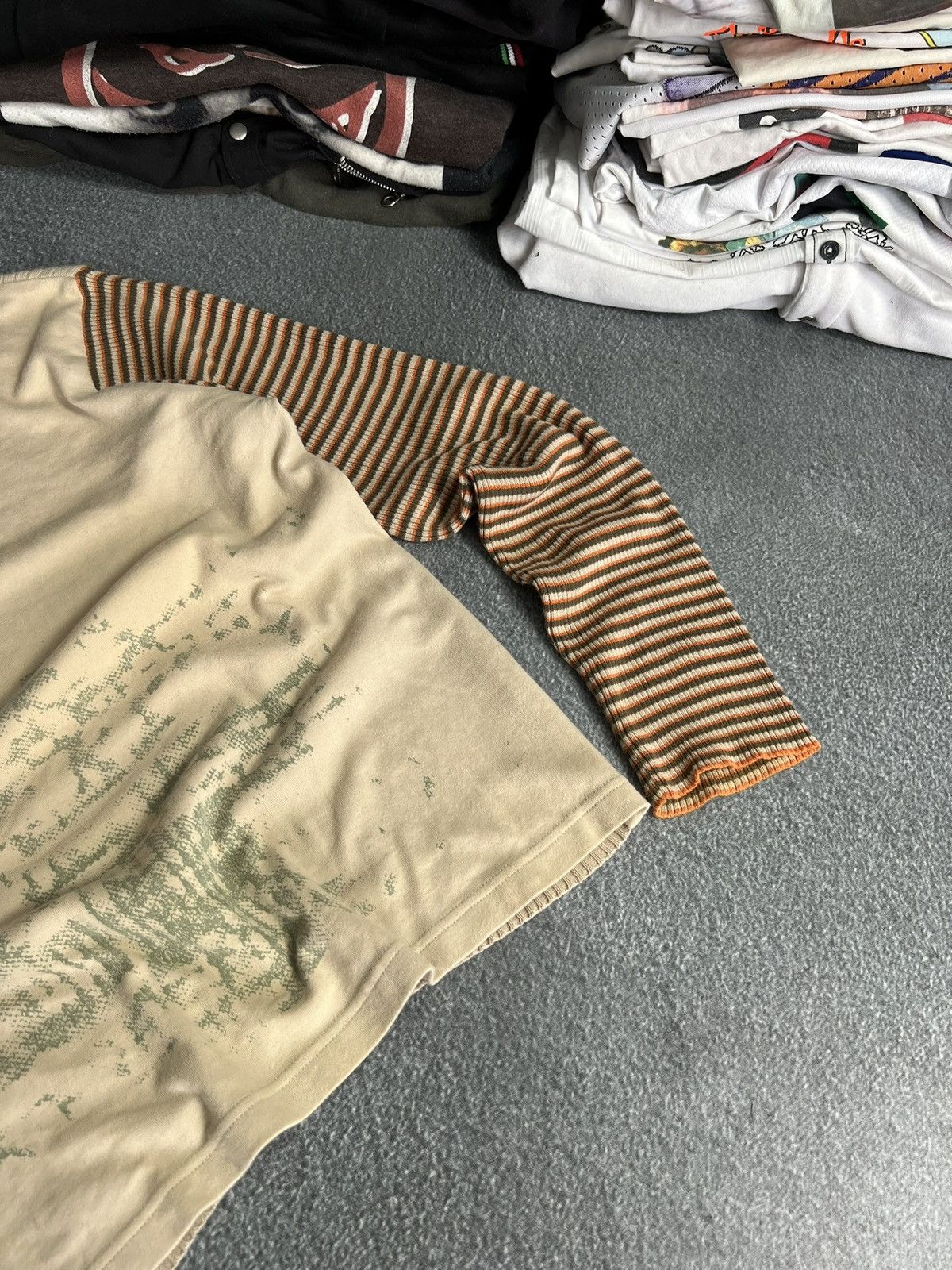 Japanese Brand VINTAGE PRINTED CROSS LONG SLEEVE TEE Y2K Size L / US 10 / IT 46 - 4 Thumbnail