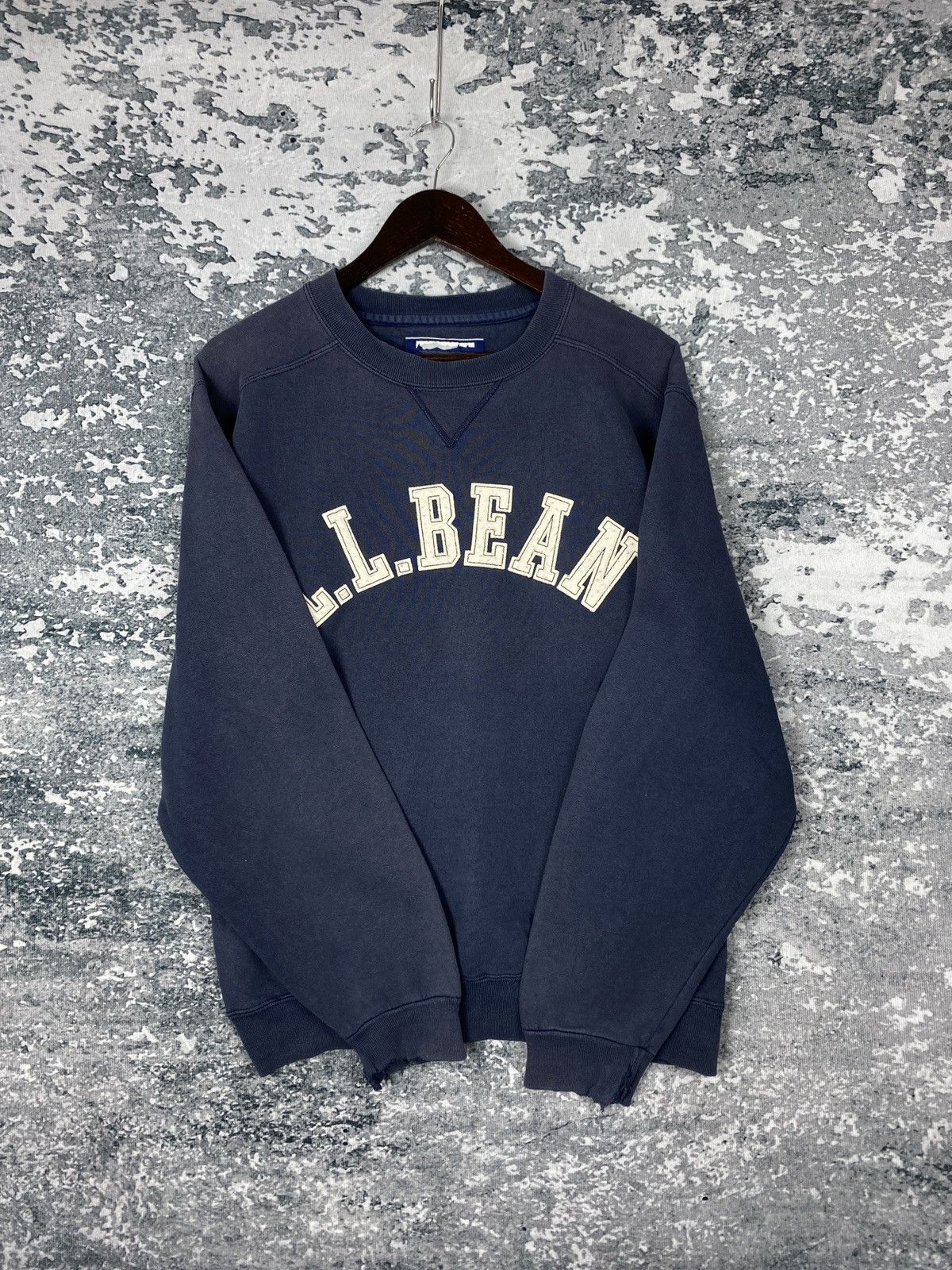 L.L. Bean Vintage L.L.Bean Spell Out Sweatshirts Size US S / EU 44-46 / 1 - 6 Thumbnail