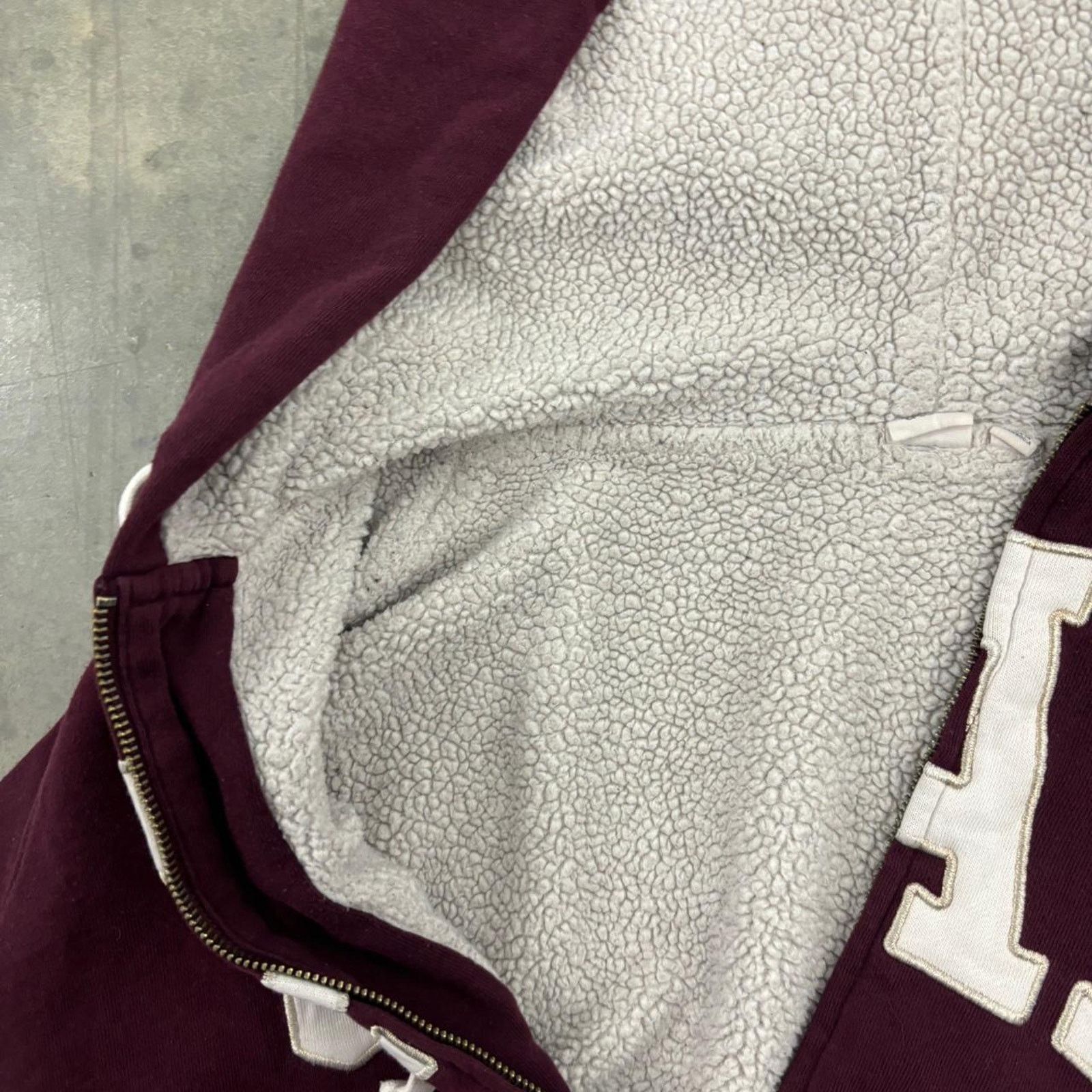Gap Vintage gap heavyweight burgundy zip Size US L / EU 52-54 / 3 - 4 Thumbnail