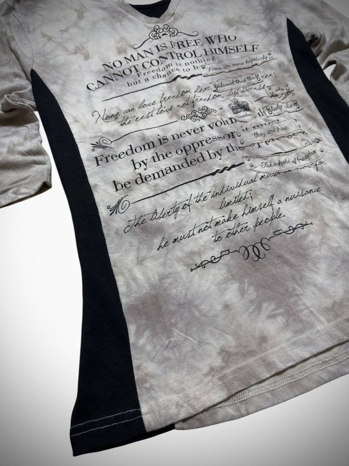 semanticdesign 2000’s Semanticdesign - Japanese Archive Punk Poem Crown Ts Size US M / EU 48-50 / 2 - 4 Thumbnail
