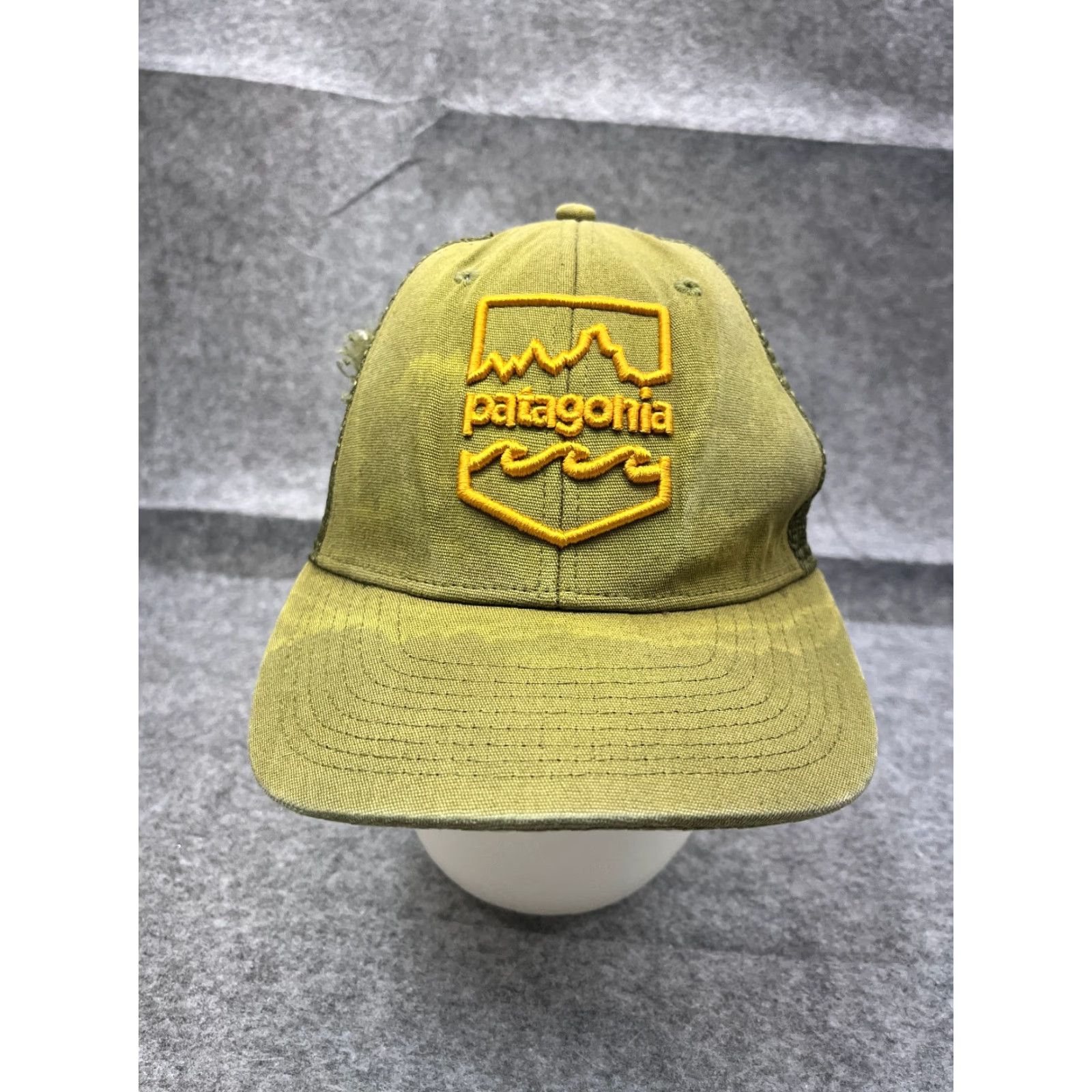 Patagonia Patagonia Hat Cap Trucker Adult One Size Green Fitz Roy Embroidered Size ONE SIZE - 2 Thumbnail