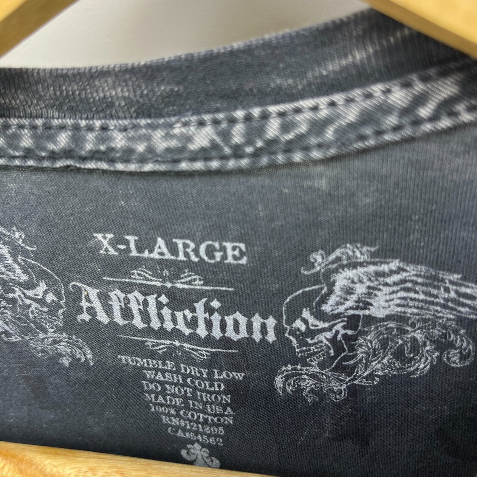 Affliction × Vintage Vintage Y2K Affliction Cross Goth T-Shirt Extra Large Size US XL / EU 56 / 4 - 8 Thumbnail