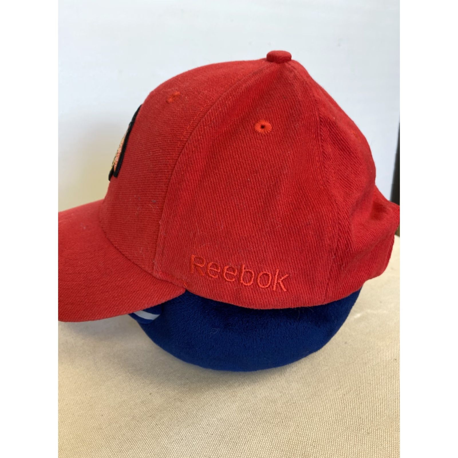 Reebok Reebok Hat Chicago Blackhawks Strapback Red H-115 Snapback Men Baseball Cap Blood? Size ONE SIZE - 2 Thumbnail