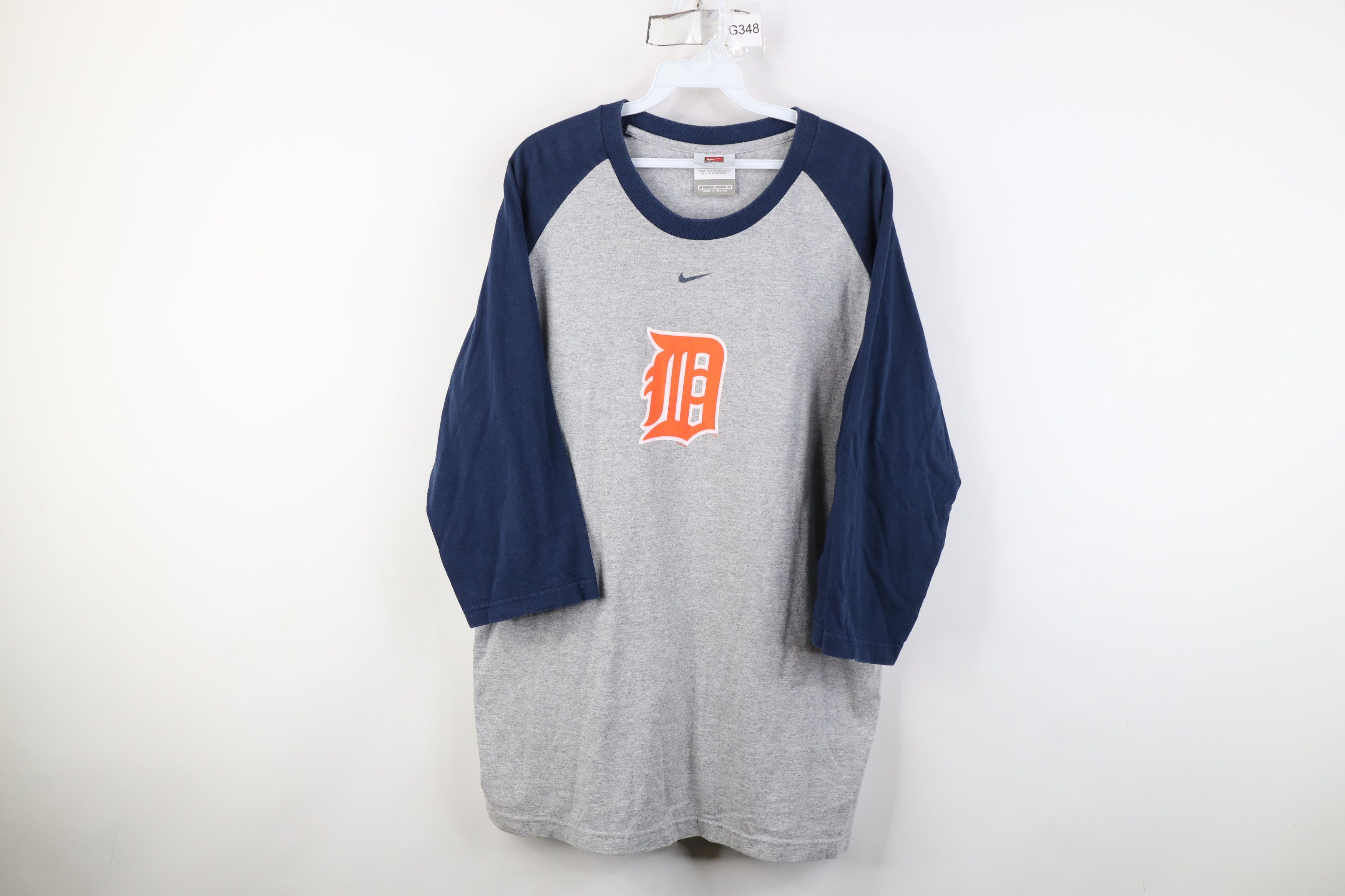 Nike Vintage Nike Center Swoosh Detroit Tigers Raglan T-Shirt Size US L / EU 52-54 / 3 - 1 Thumbnail