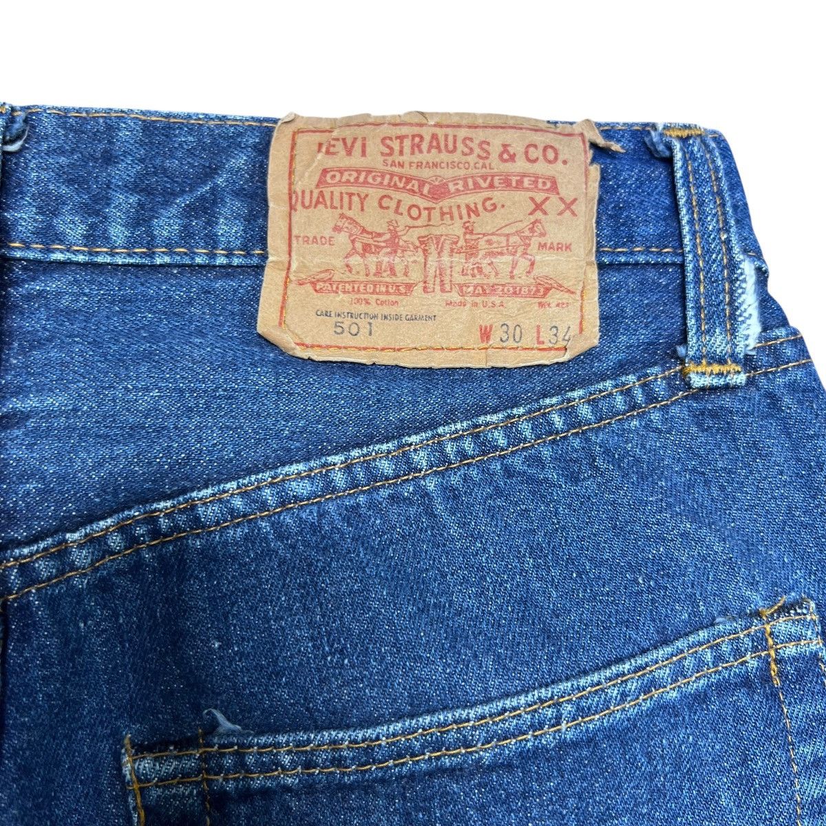 Levi's Vtg 1970s Levi’s 501 Button Fly Selvedge Redline Denim Jeans Size US 28 / EU 44 - 14 Thumbnail