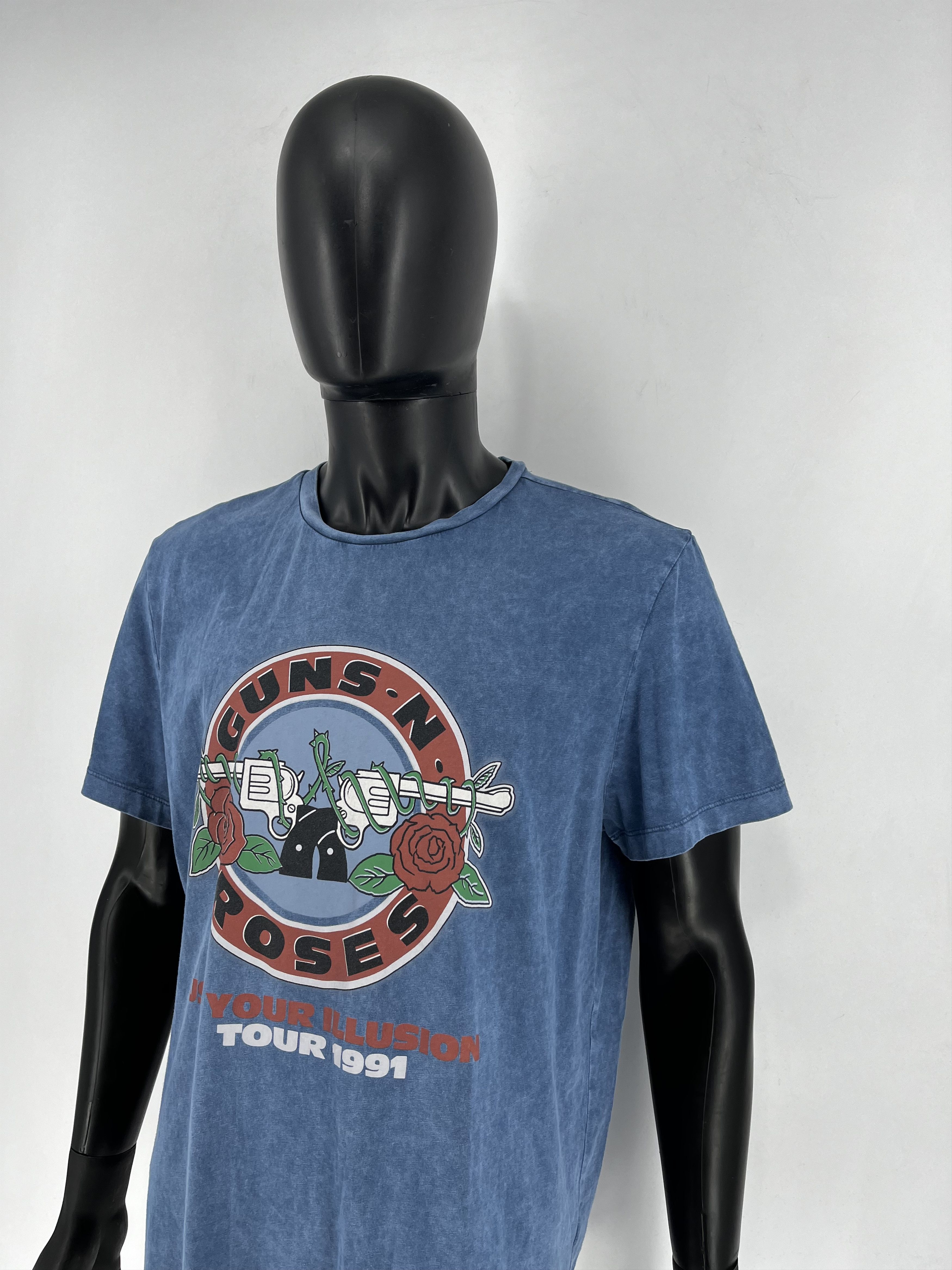 Band Tees × Vintage Guns N Roses Use Your Illusion Band Vintage Tshirts Size L Size US L / EU 52-54 / 3 - 4 Thumbnail